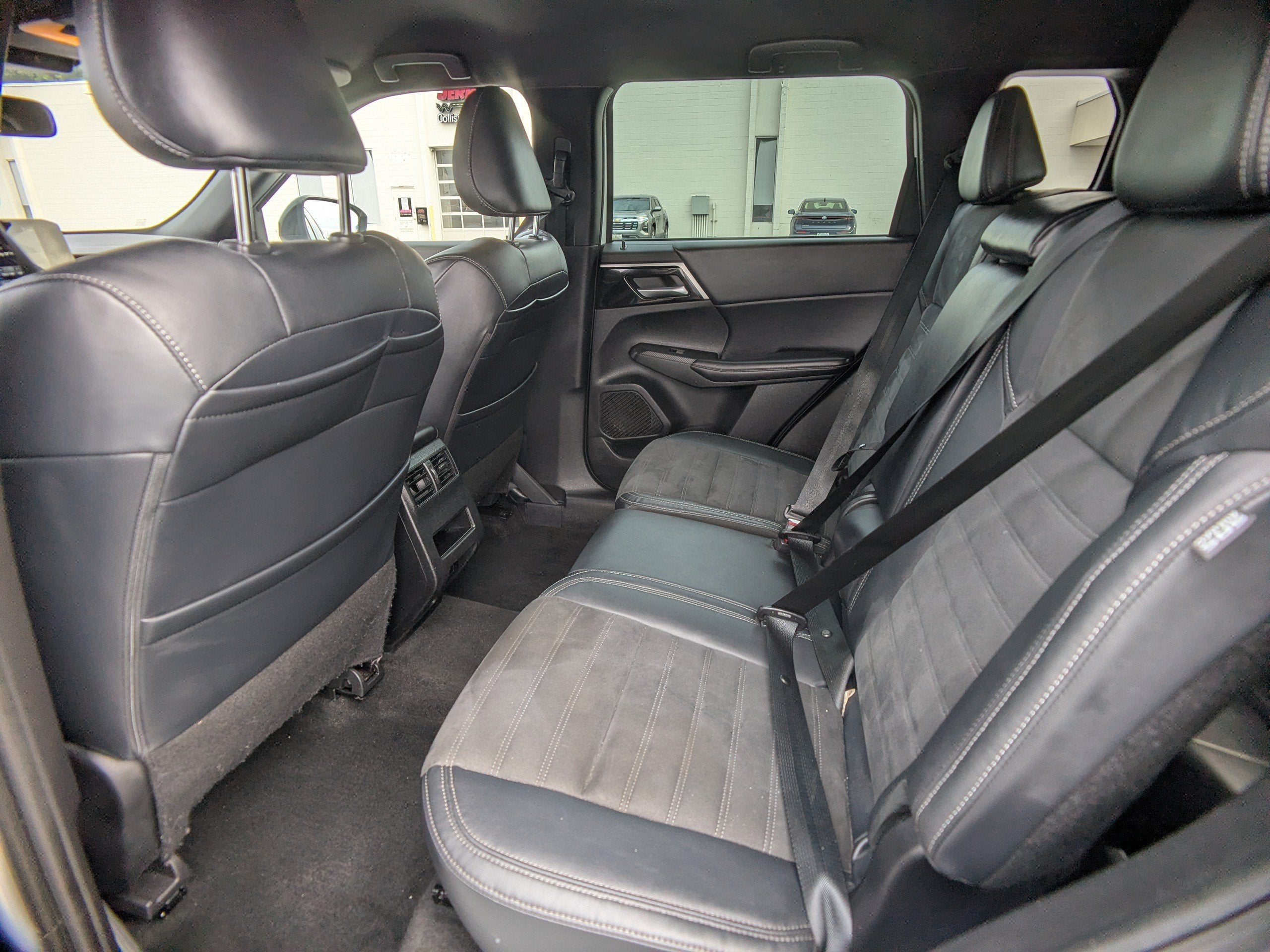 2023 Mitsubishi Outlander Ralliart S-AWC