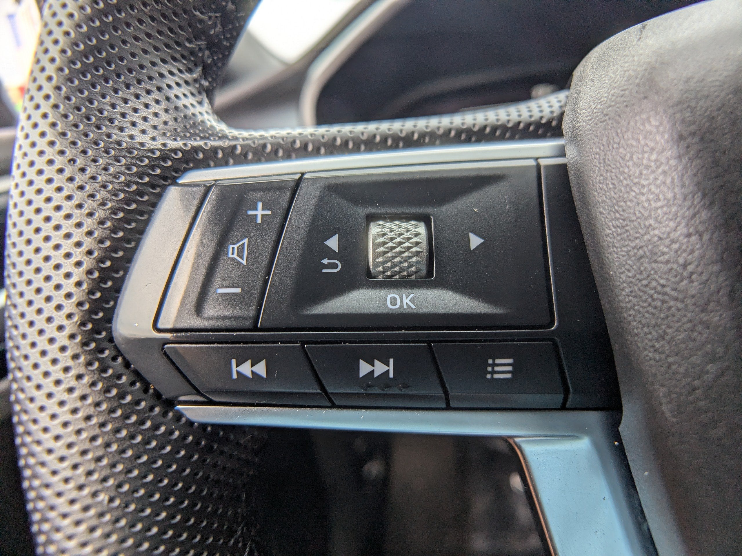 2023 Mitsubishi Outlander Ralliart S-AWC