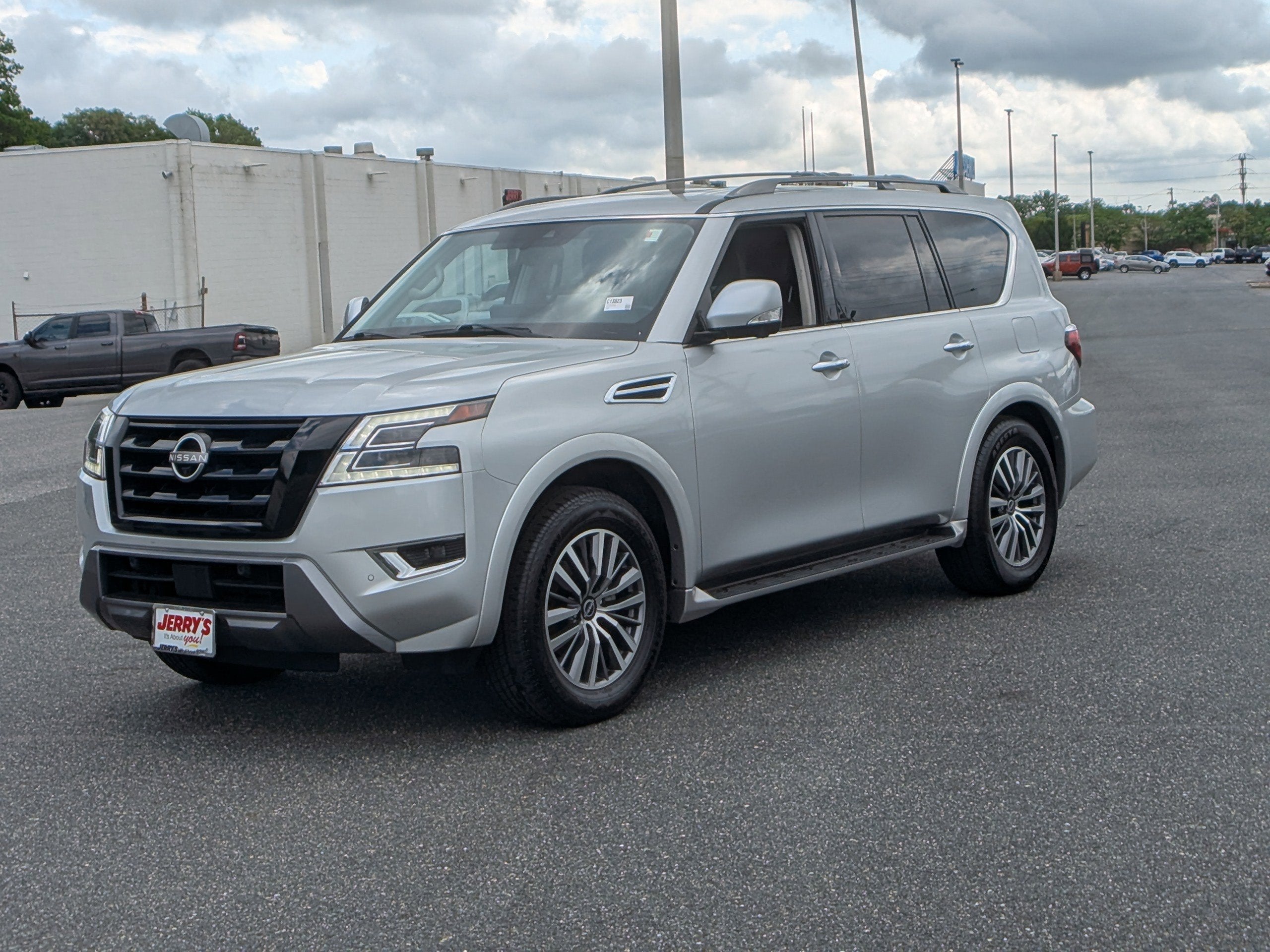 2023 Nissan Armada SL