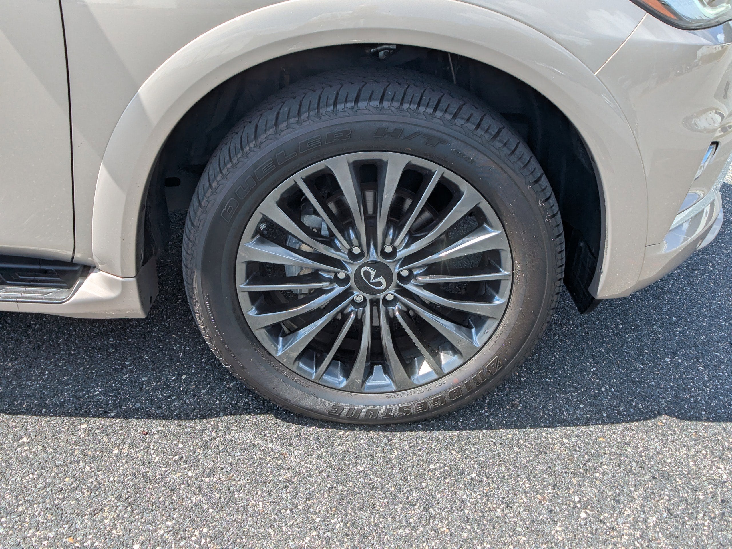 2024 INFINITI QX80 SENSORY