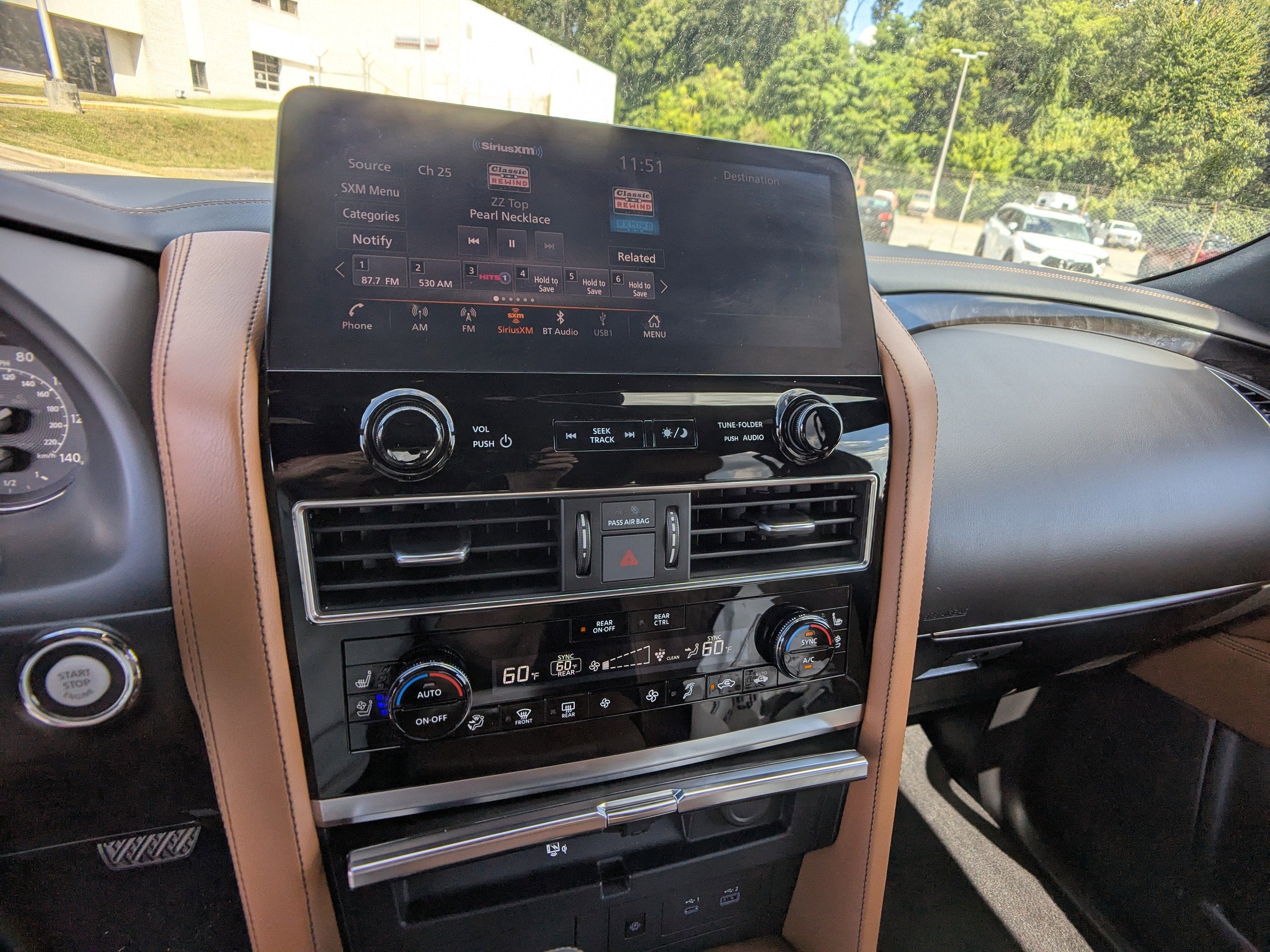 2024 INFINITI QX80 SENSORY