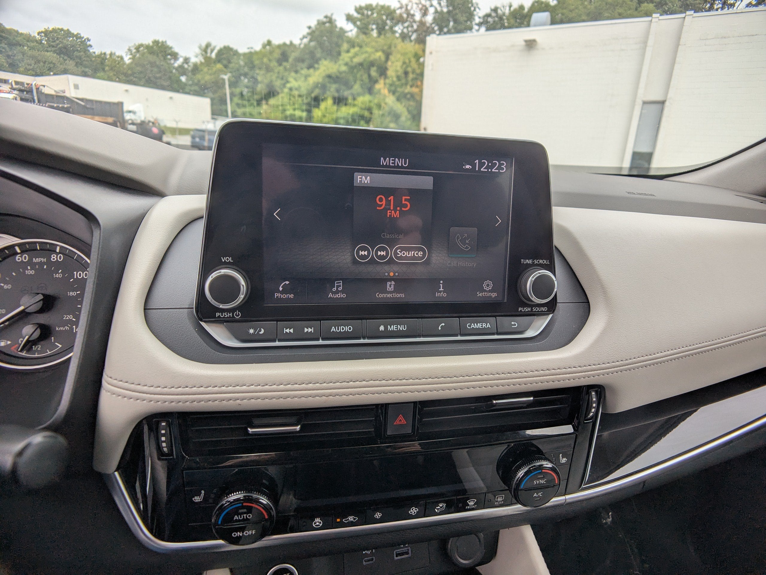 2023 Nissan Rogue SL Intelligent AWD
