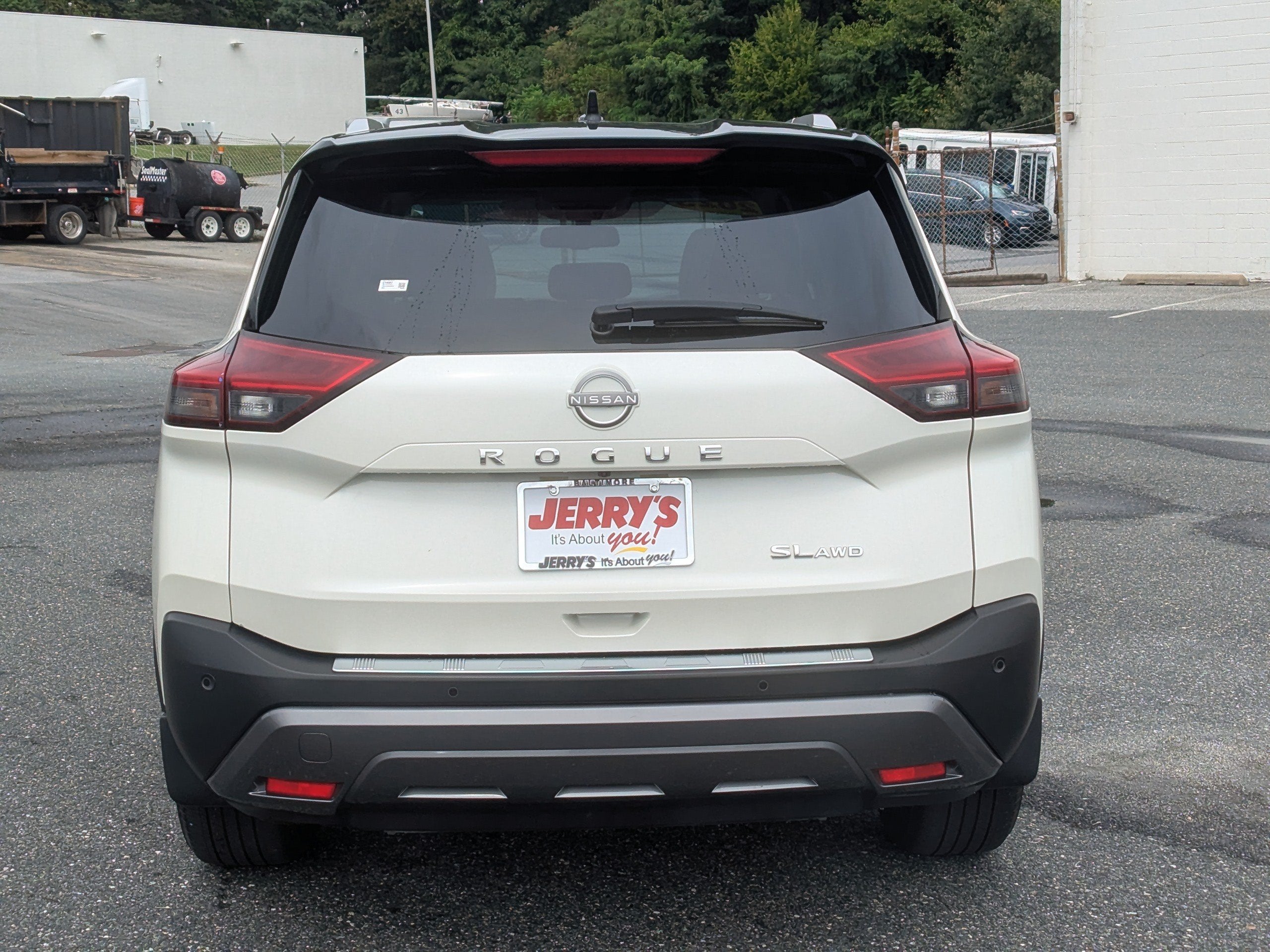2023 Nissan Rogue SL Intelligent AWD