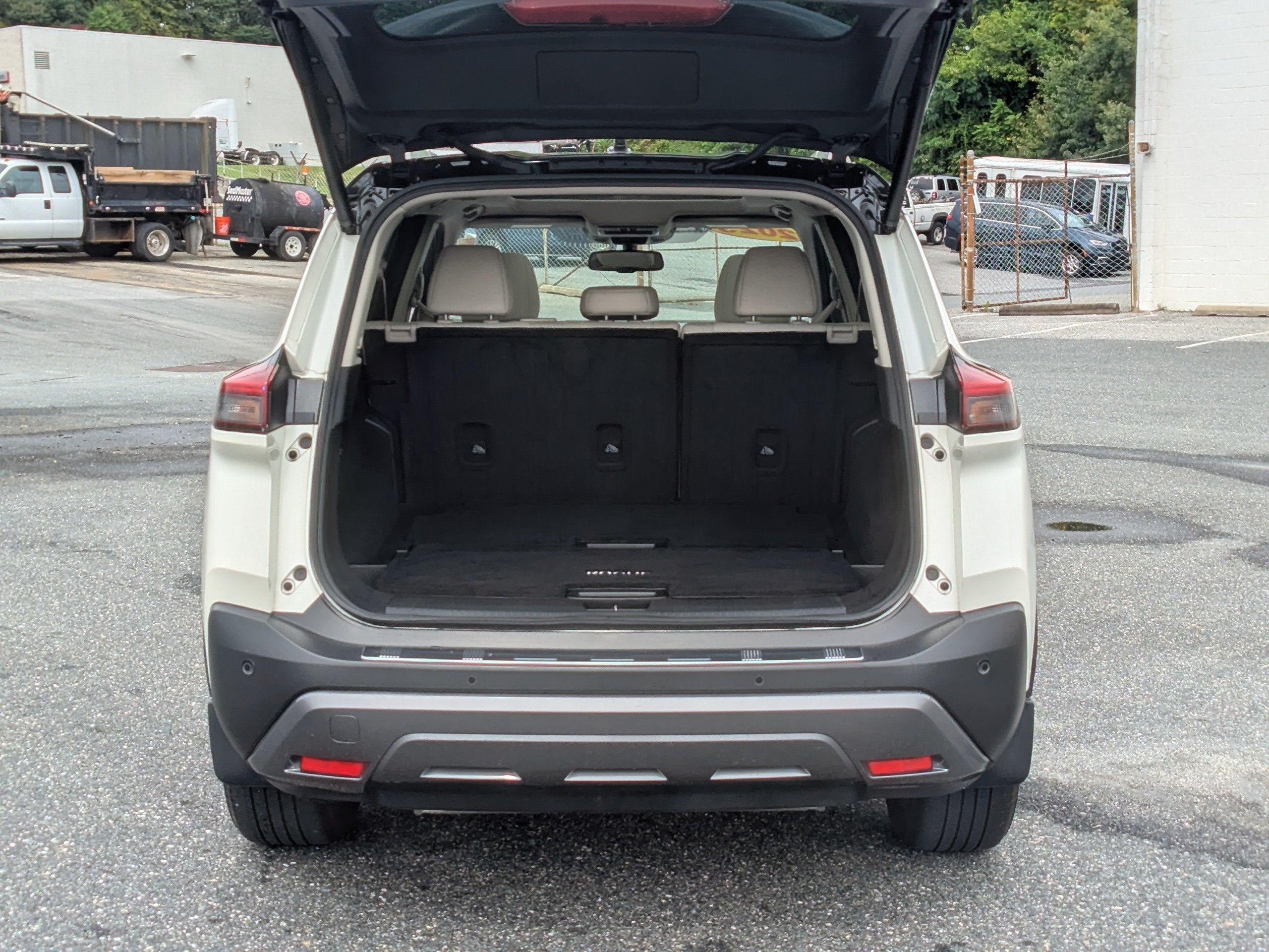 2023 Nissan Rogue SL Intelligent AWD