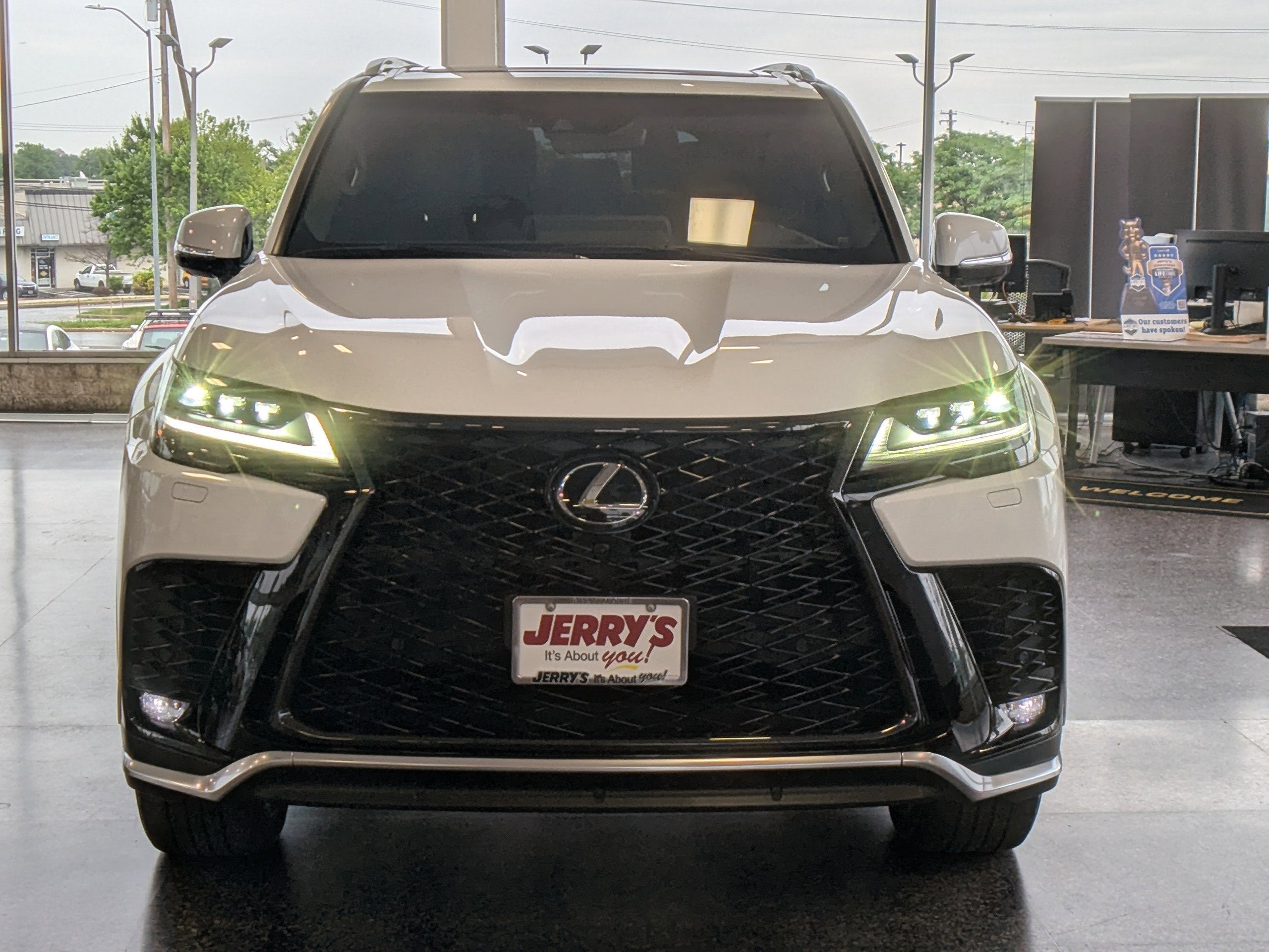 2024 Lexus LX LX 600 F SPORT