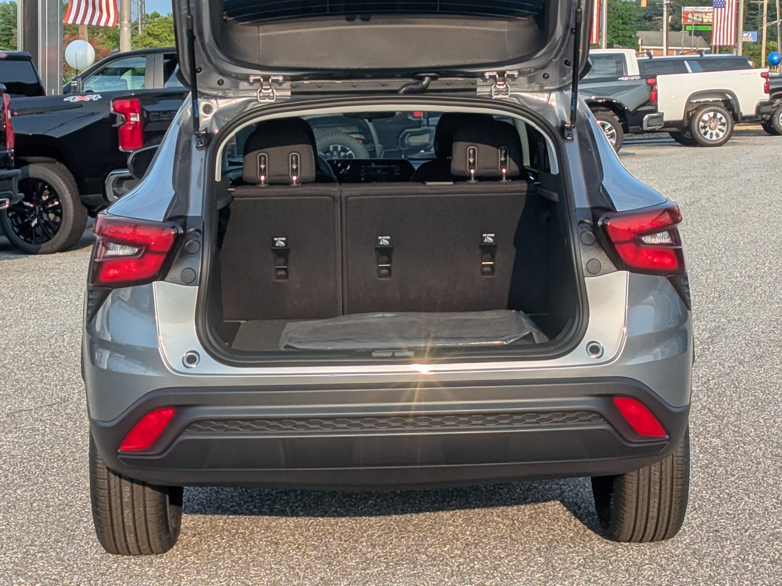 2026 Chevrolet Trax LS - Photo 6