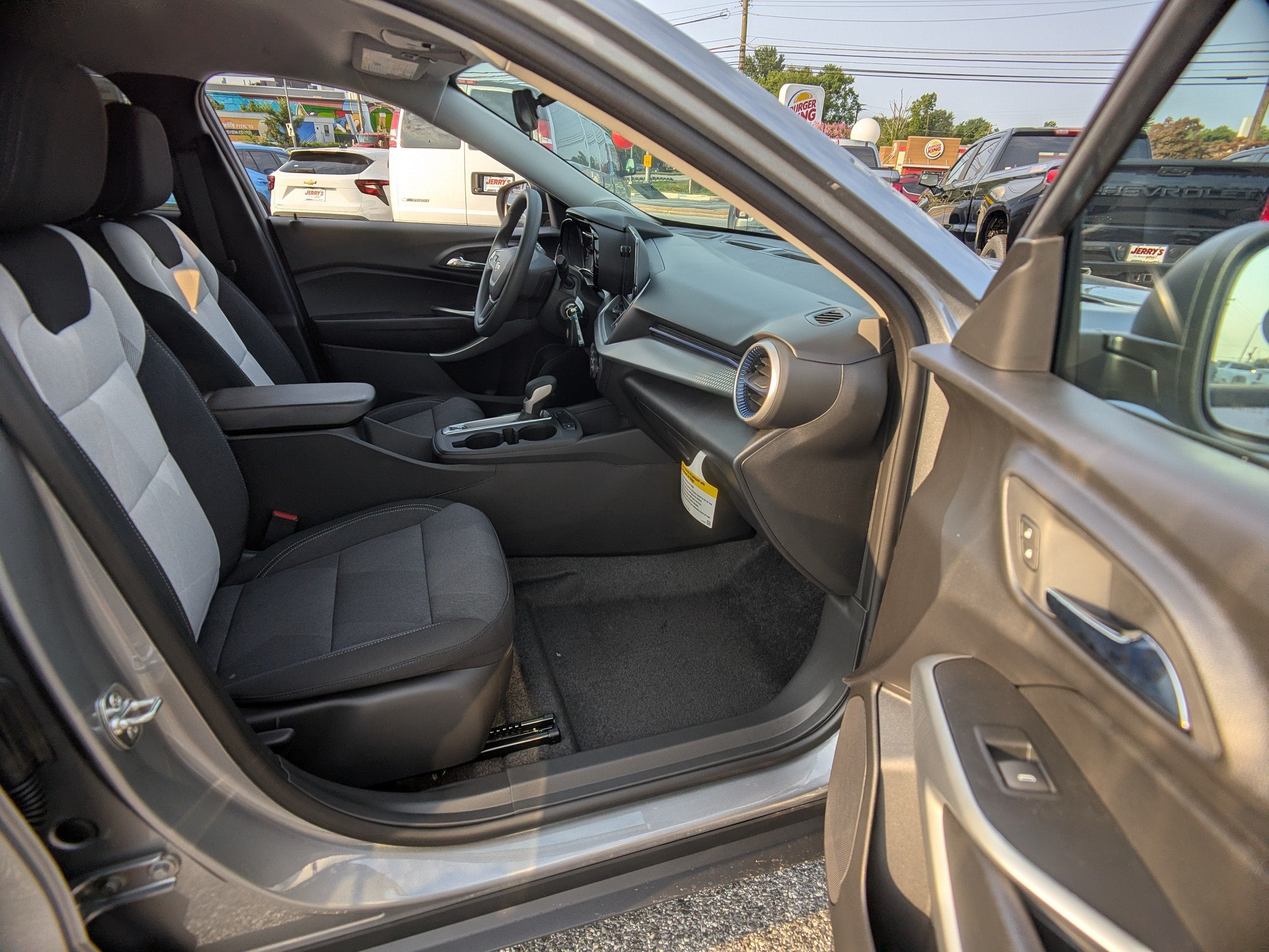 2026 Chevrolet Trax LS - Photo 9