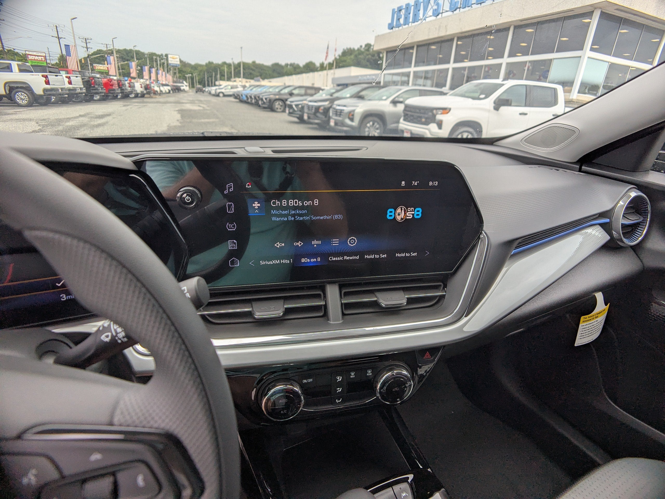 2026 Chevrolet Trax LT - Photo 16