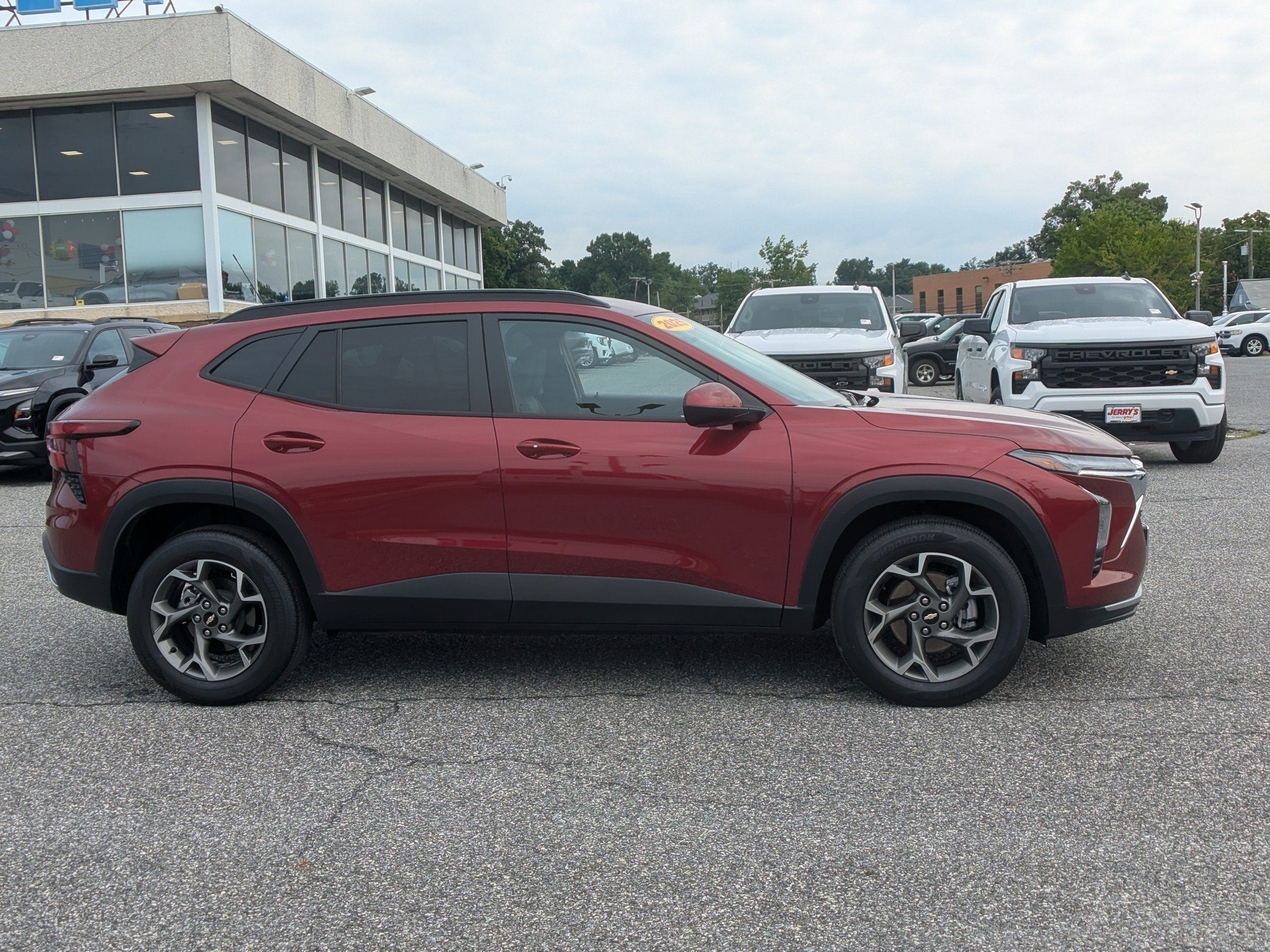 2025 Chevrolet Trax LT