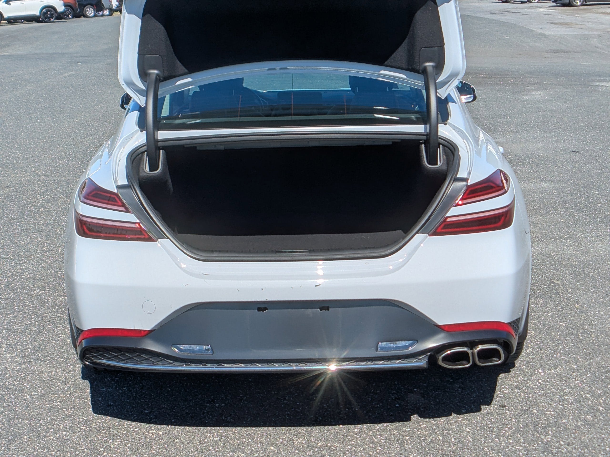 2023 Genesis G70 2.0T