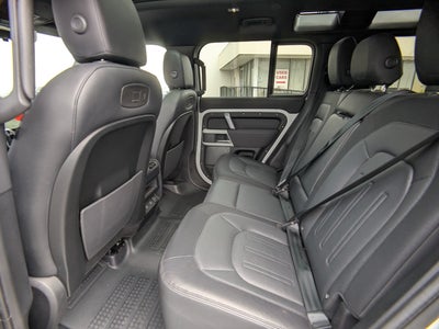 2022 Land Rover Defender X-Dynamic SE