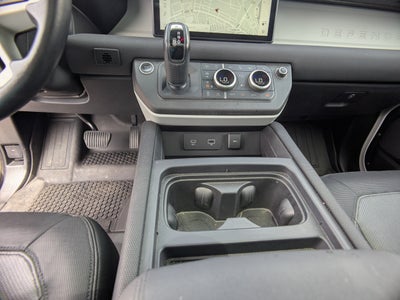 2022 Land Rover Defender X-Dynamic SE