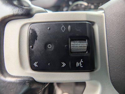 2022 Land Rover Defender X-Dynamic SE
