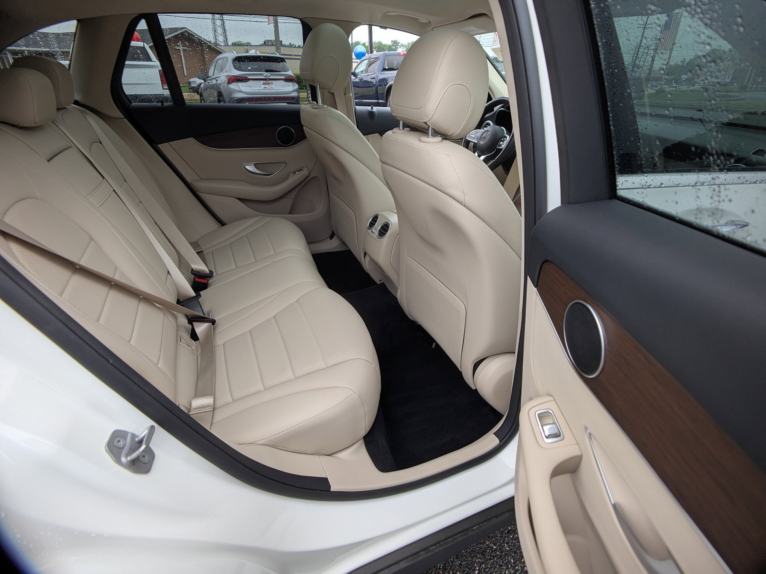 2021 Mercedes-Benz GLC GLC 300