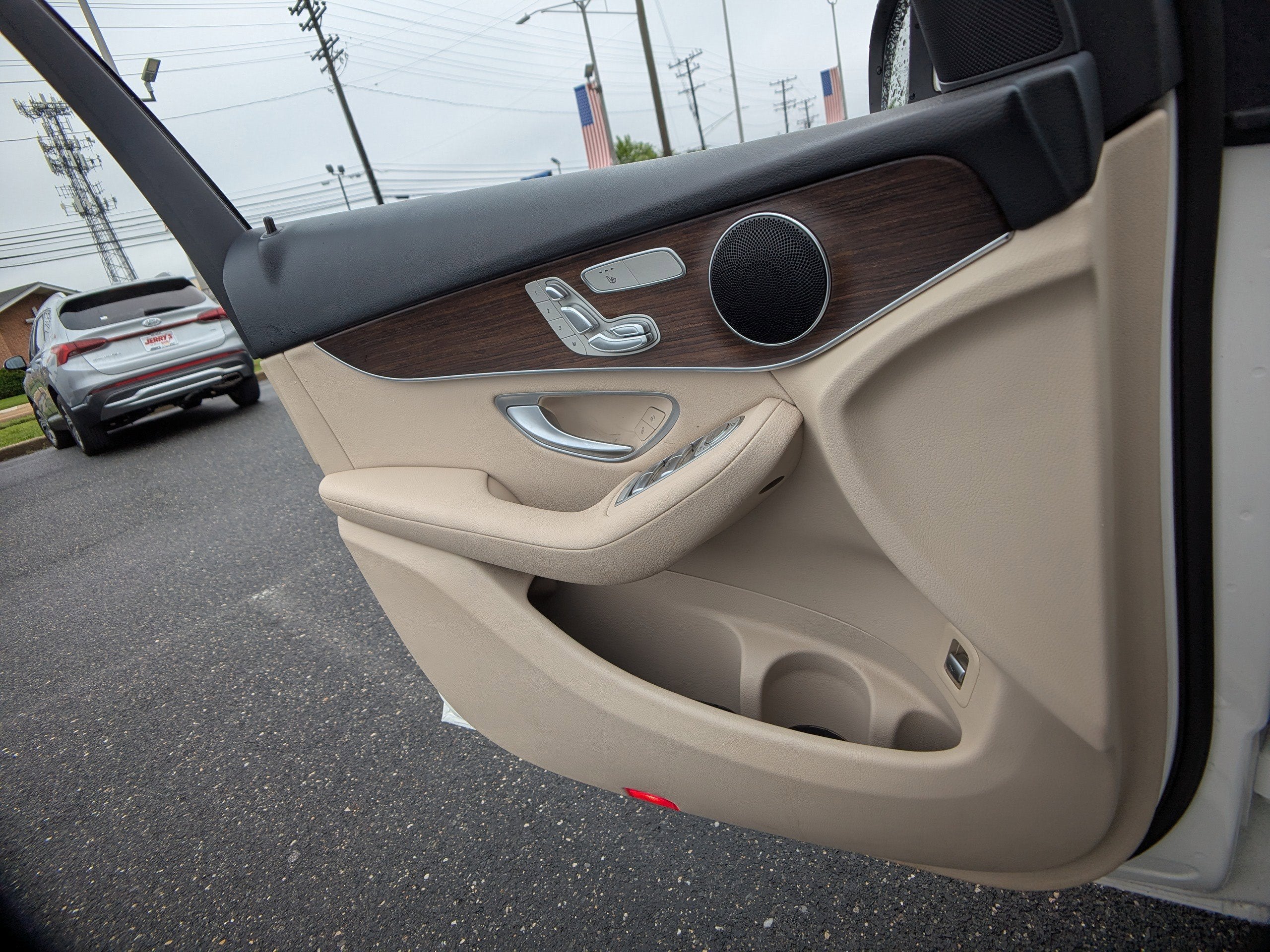 2021 Mercedes-Benz GLC GLC 300