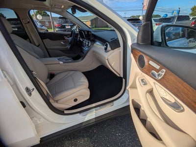 2022 Mercedes-Benz GLC GLC 300