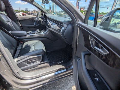 2023 Audi Q7 Premium 45 TFSI quattro Tiptronic