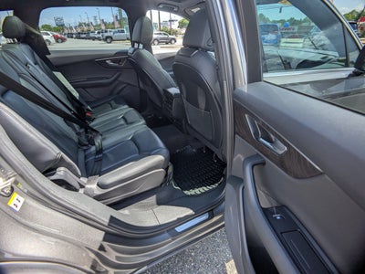 2023 Audi Q7 Premium 45 TFSI quattro Tiptronic