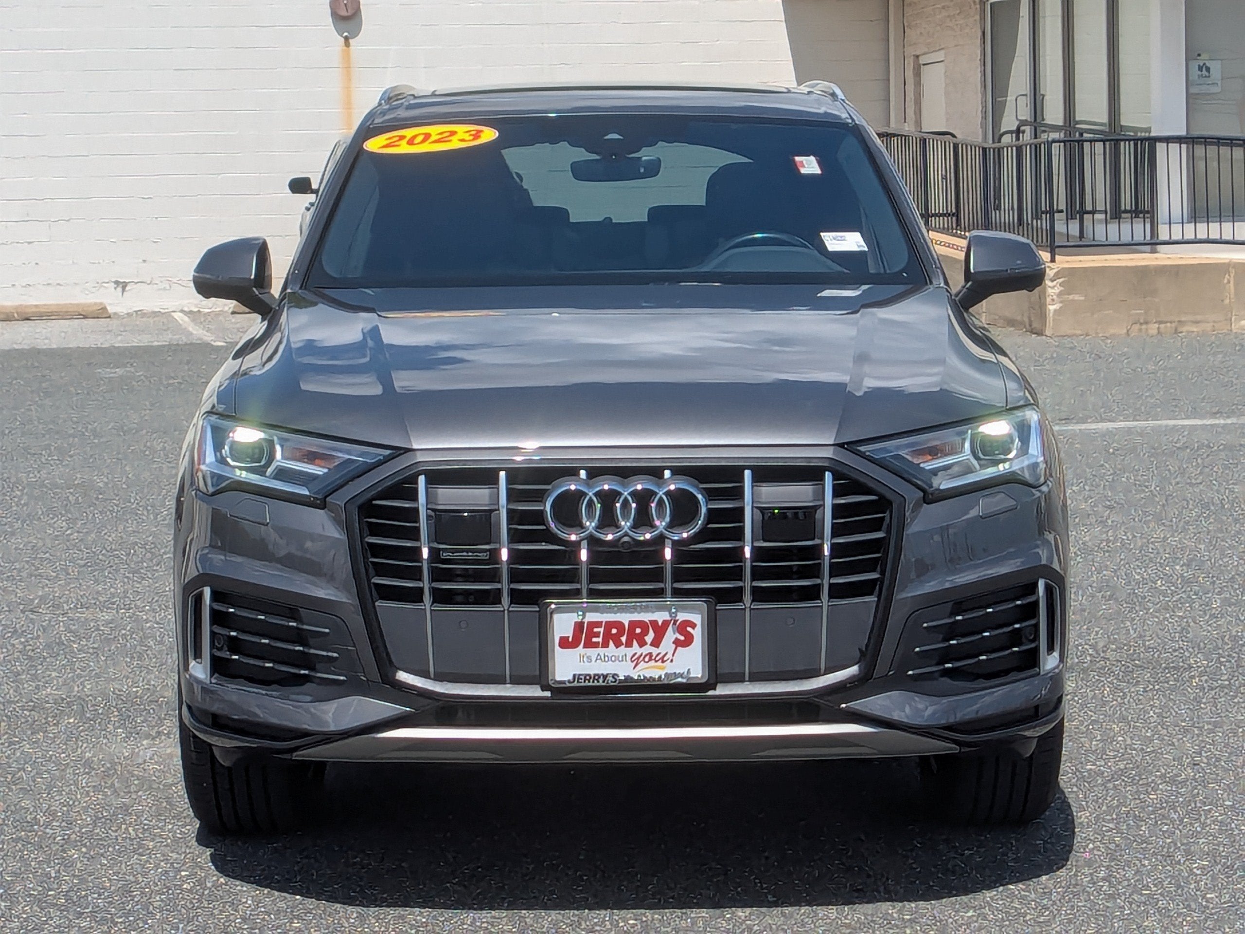 2023 Audi Q7 Premium 45 TFSI quattro Tiptronic