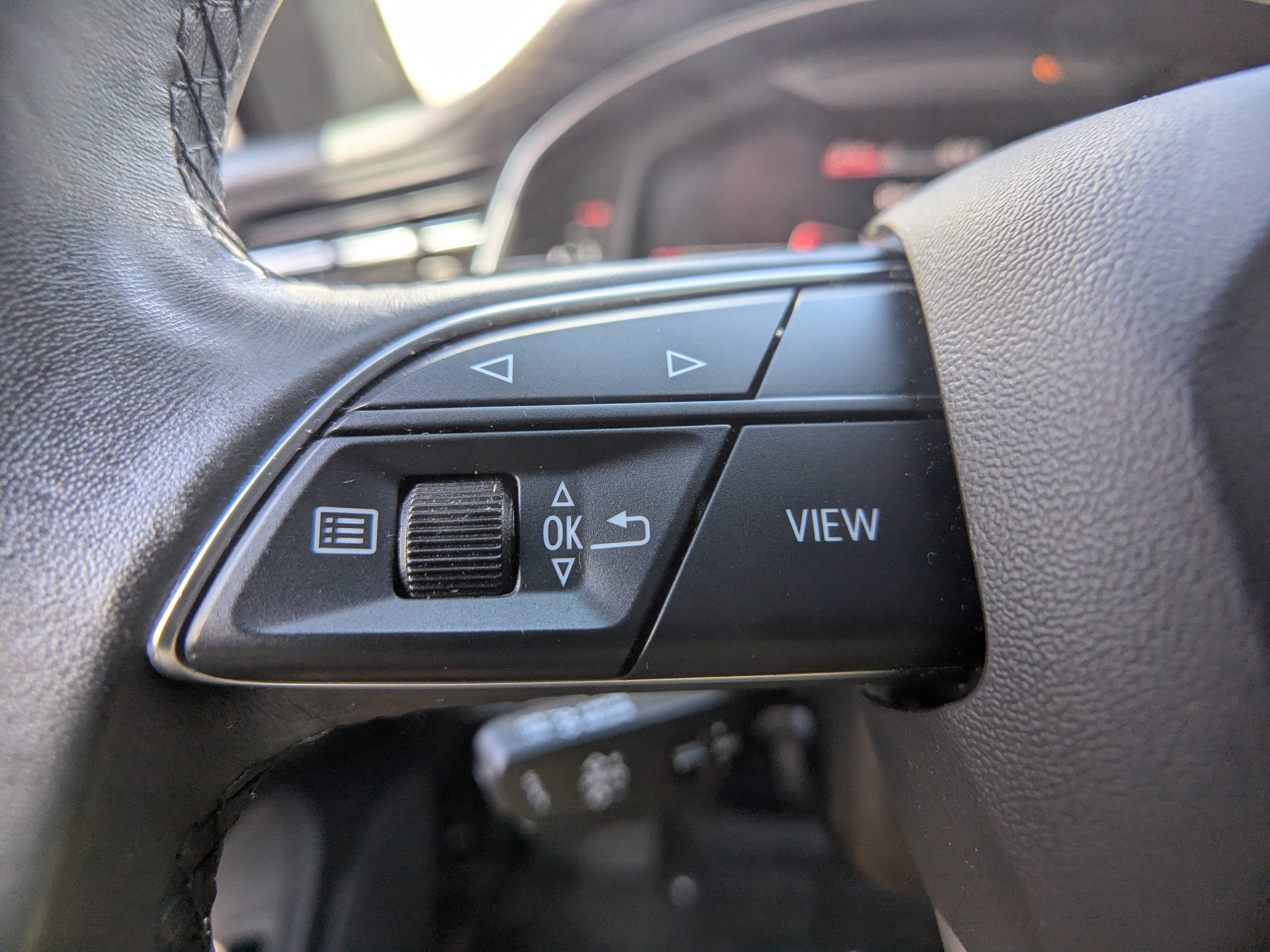 2023 Audi Q7 Premium 45 TFSI quattro Tiptronic