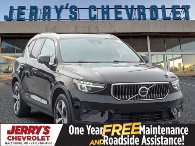 2023 Volvo XC40 Plus Bright Theme