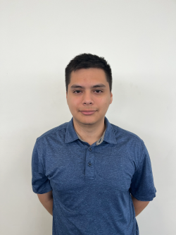 Kevin Escobar (Habla Español)